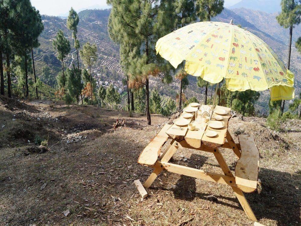 V Resorts Mumukshu Pauri المظهر الخارجي الصورة