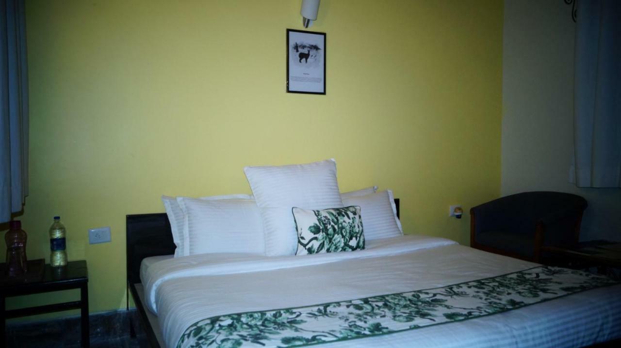 V Resorts Mumukshu Pauri المظهر الخارجي الصورة