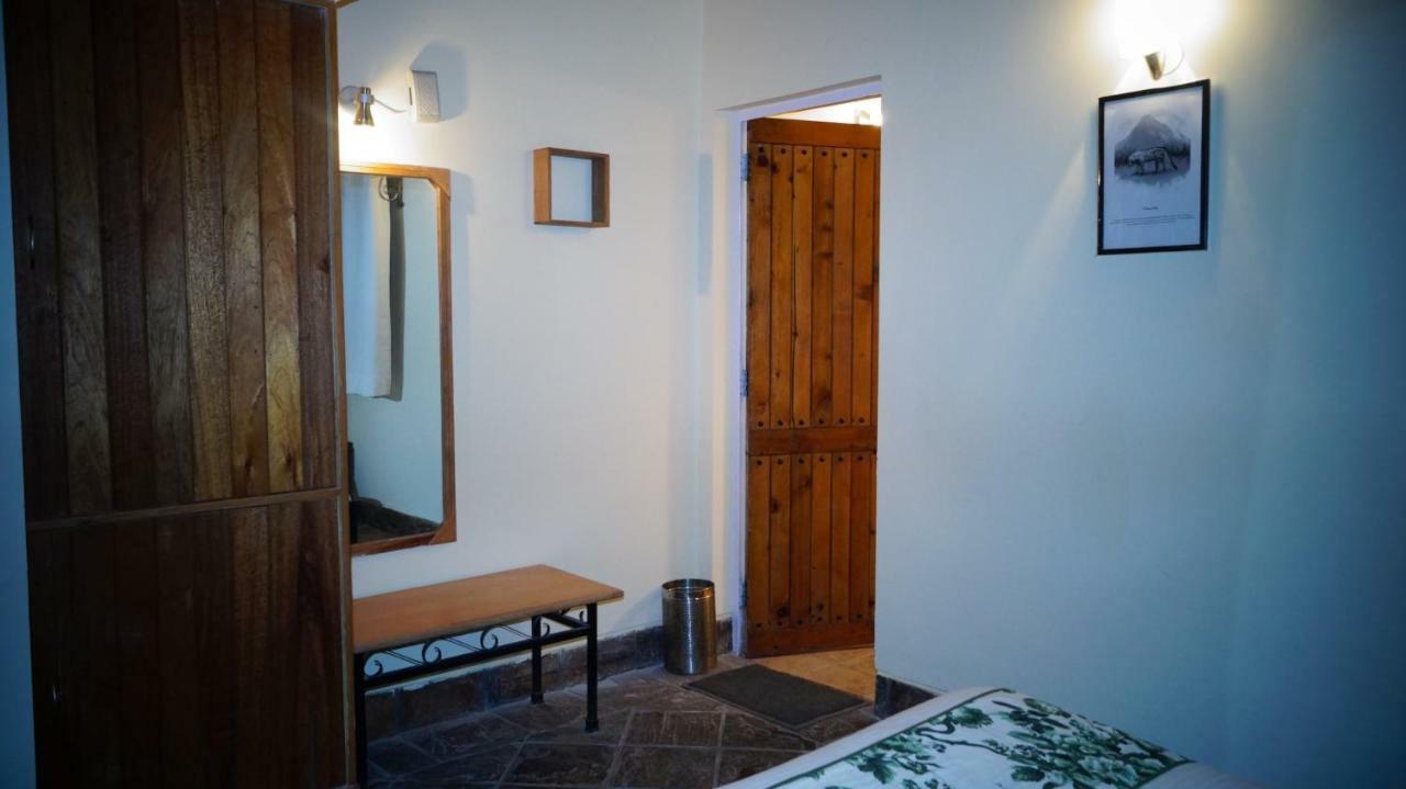 V Resorts Mumukshu Pauri المظهر الخارجي الصورة